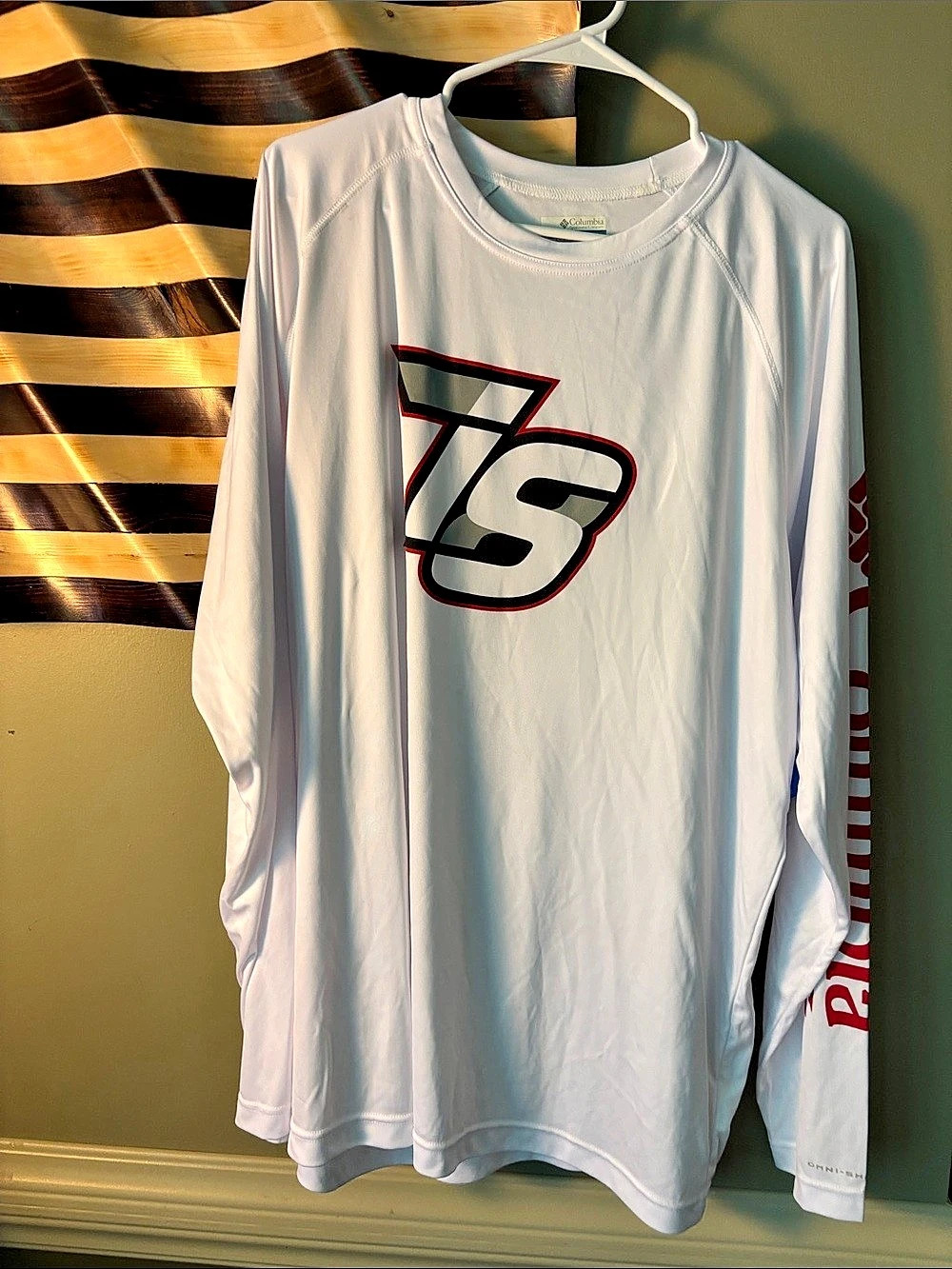 Columbia Men's Graphic Long Sleeve Tee White & Red XL NWT